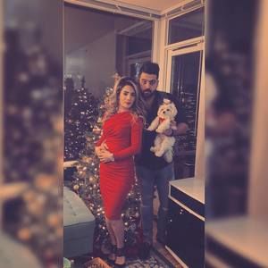 Meet your Posher, Mobina